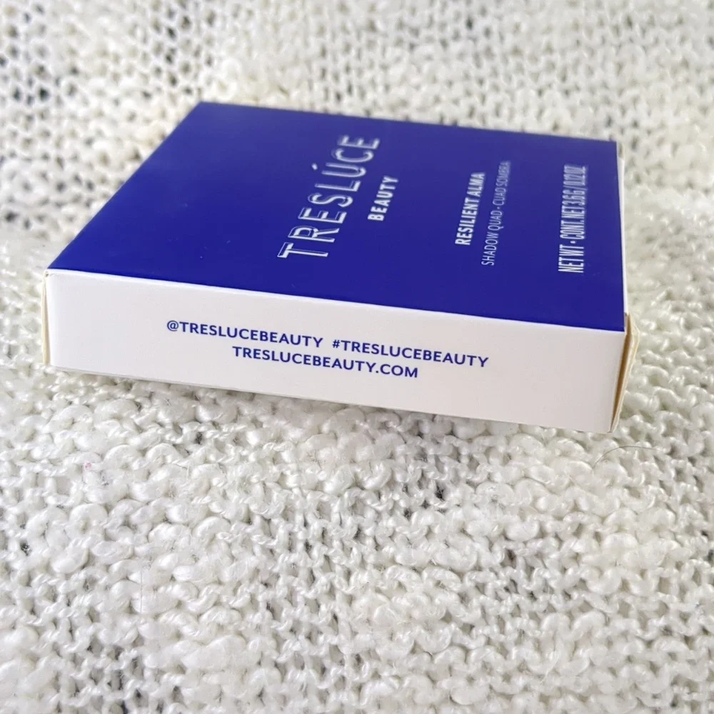 Treslúce Beauty Eyeshadow Quad in Resilient Alma, 3.6g/0.12oz